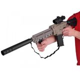 Automatická puška střílející pěnové náboje