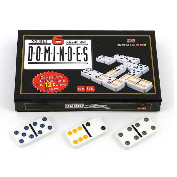 Hra domino v kazetě